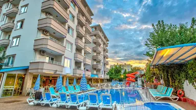 Bonapart Sealine Hotel