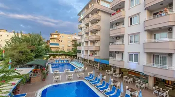 Bonapart Sealine Suit Hotel