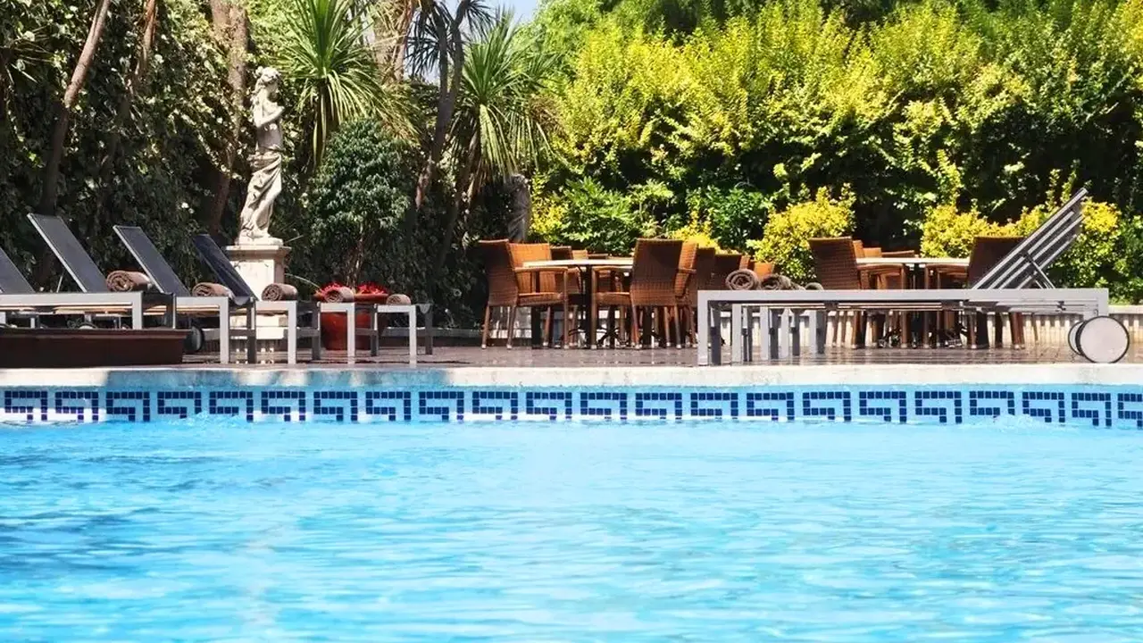 Bondia Augusta Club - Adults Only