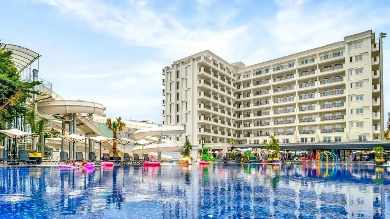 Bonita Luxury Resort