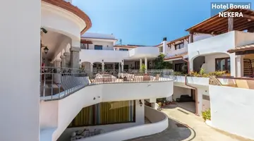 BONSAI HOTEL