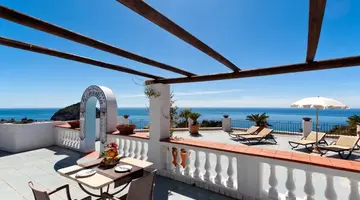 Borgo Romantica Resort & Spa