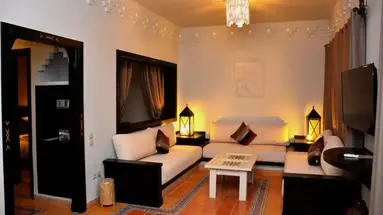 Borjs Hotel Suites & Spa