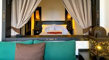 Borjs Hotel Suites & Spa