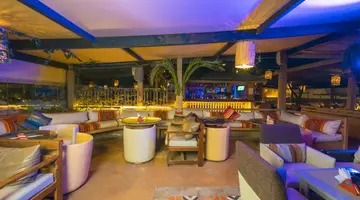Borjs Hotel Suites & Spa