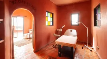Borjs Hotel Suites & Spa