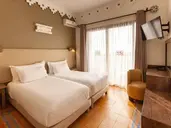 Borjs Hotel Suites & SPA