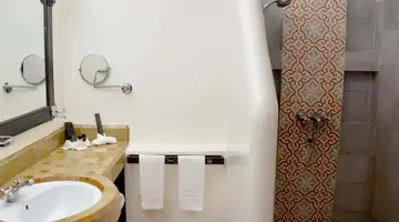Borjs Hotel Suites & Spa