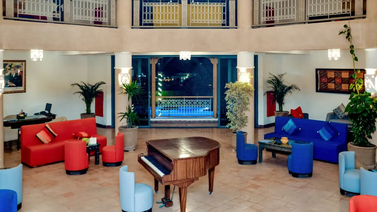 Borjs Hotel Suites & Spa