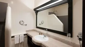 Borjs Hotel Suites & Spa