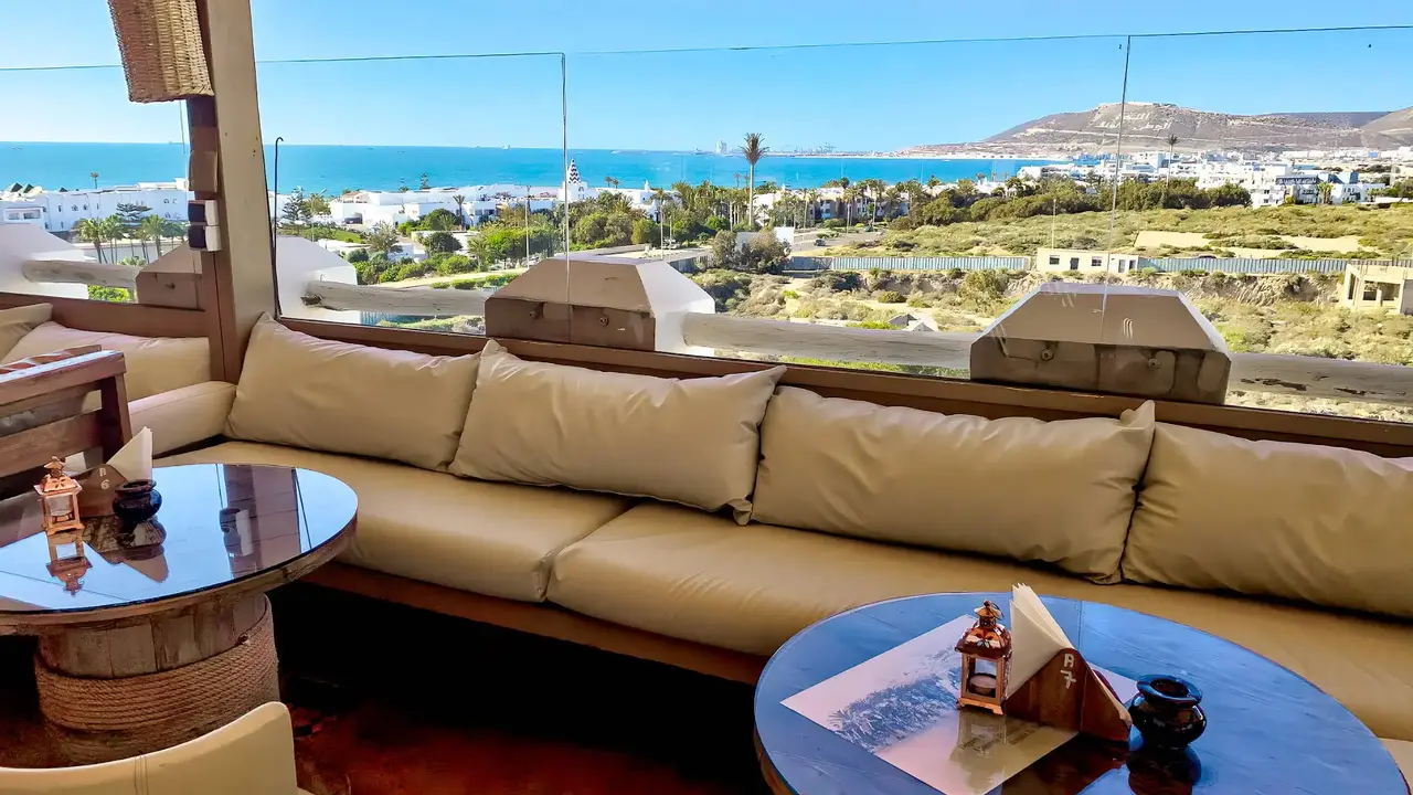 Borjs Hotel Suites & Spa
