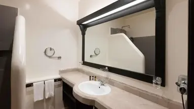 Borjs Hotel Suites & Spa