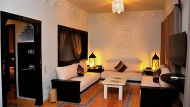 Borjs Hotel Suites & Spa