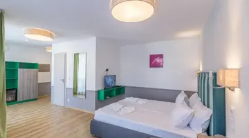 BOULEVARD BOUTIQUE HOTEL