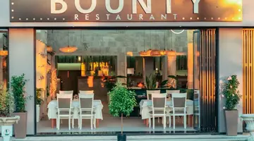 Bounty Hotel