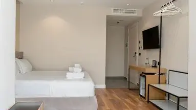 Bounty Hotel