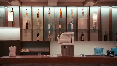 Bounty Hotel