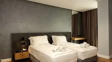 Bounty Hotel