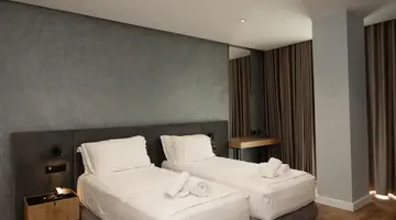 Bounty Hotel