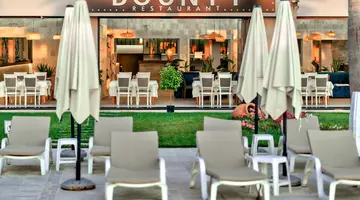 Bounty Hotel