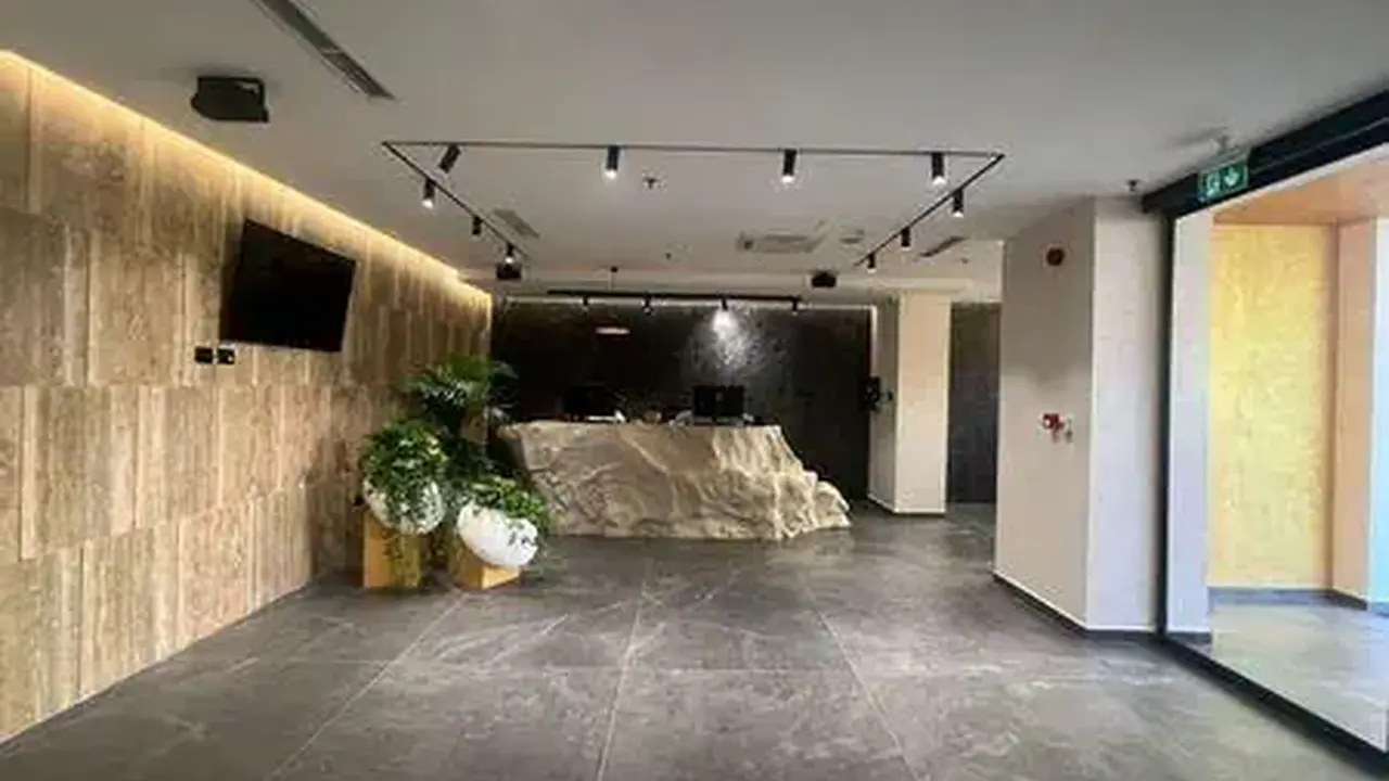 Bounty Hotel