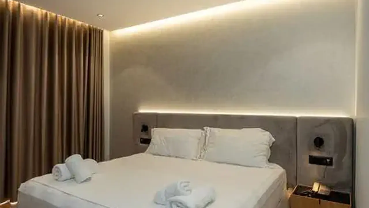Bounty Hotel