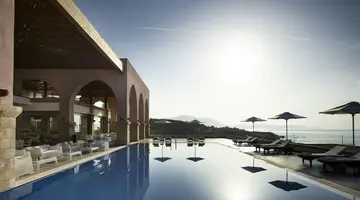 Boutique 5 Hotel and Spa