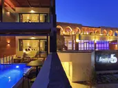 Boutique 5 Hotel and Spa