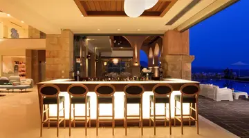 Boutique 5 Hotel and Spa