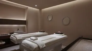 Boutique 5 Hotel and Spa