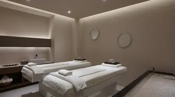 Boutique 5 Hotel and Spa