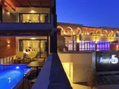 Boutique 5 Hotel and Spa