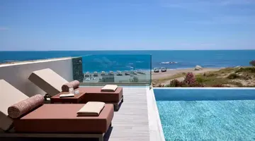 BOUTIQUE 5 HOTEL & SPA