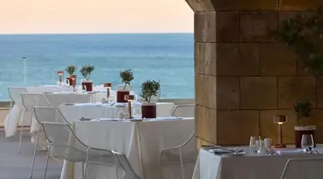 BOUTIQUE 5 HOTEL & SPA