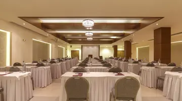 BOUTIQUE 5 HOTEL & SPA