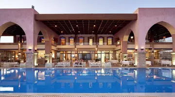 BOUTIQUE 5 HOTEL & SPA