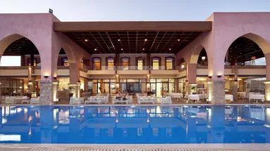 BOUTIQUE 5 HOTEL & SPA