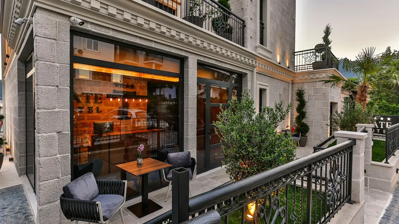 Boutique Hotel Tate by Aycon