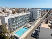BQ AMFORA BEACH (ADULTS ONLY 18+)