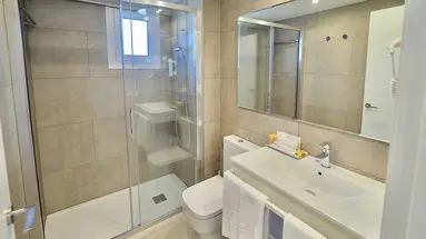 BQ BELVEDERE HOTEL