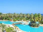 Brayka Bay Resort