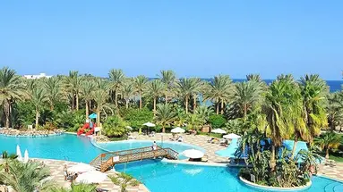 Brayka Bay Resort