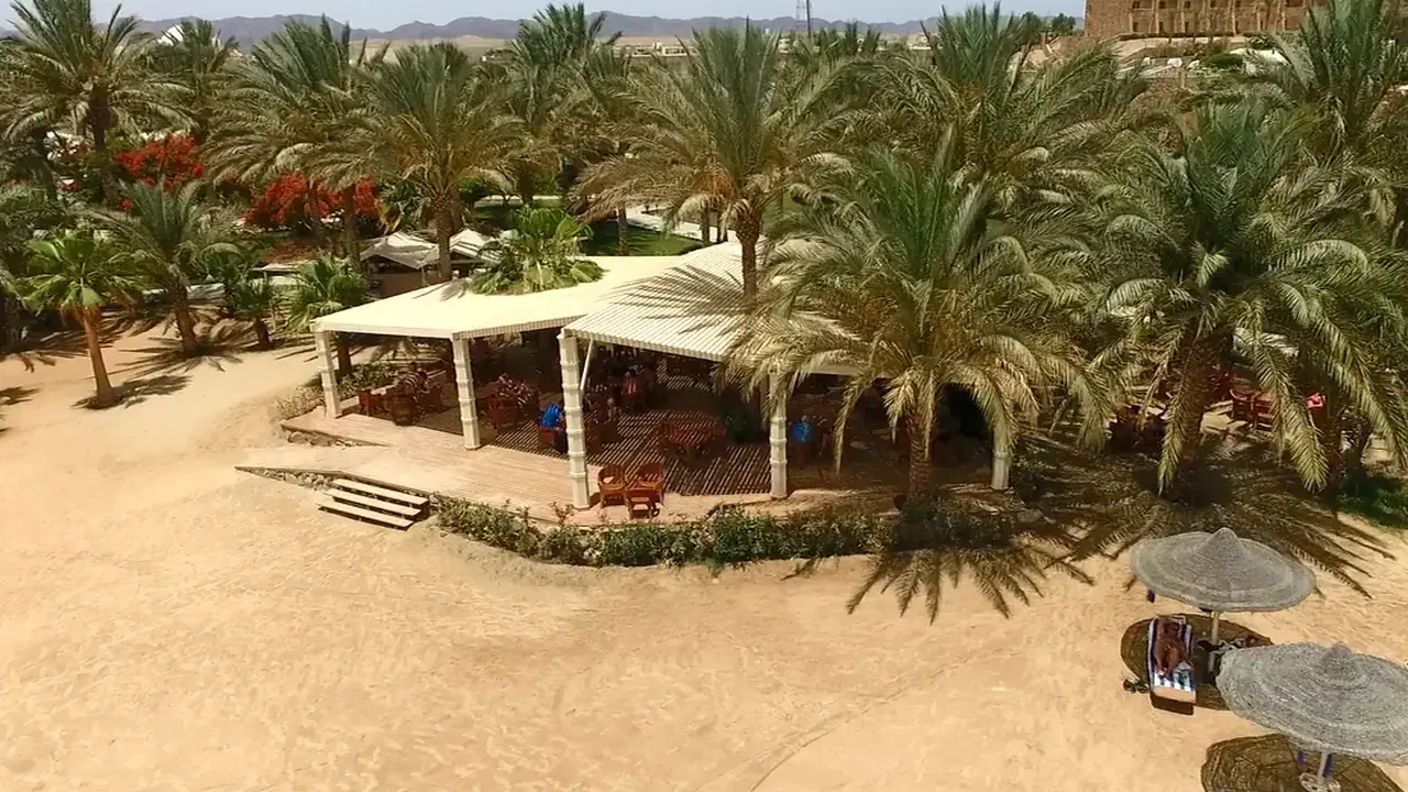 BRAYKA BAY RESORT