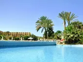 BRAYKA BAY RESORT