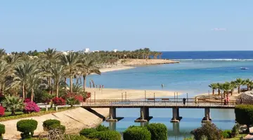 BRAYKA BAY RESORT