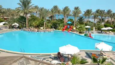 BRAYKA BAY RESORT