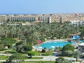 Brayka Bay Resort