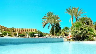 Brayka Bay Resort