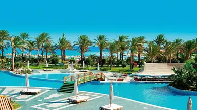 Brayka Bay Resort