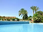 BRAYKA BAY RESORT